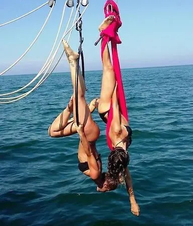 Botel Barcavela